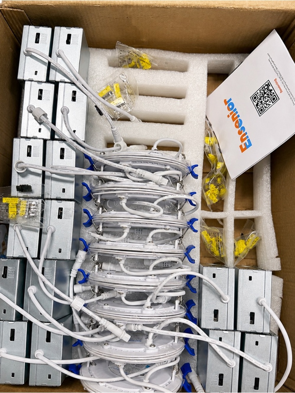 White LED Downlight Fixtures - Pack Accessories Included